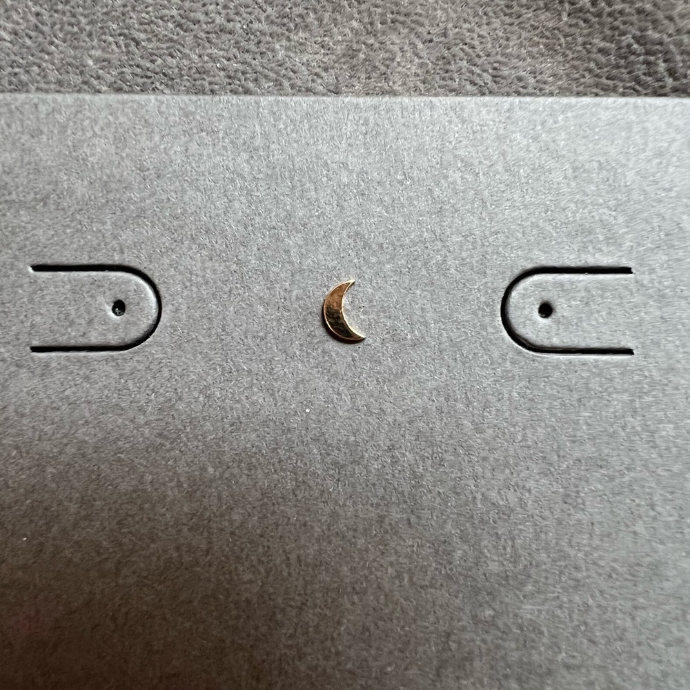 Zoe Chicco itty bitty 14k yellow gold crescent moon single stud earring